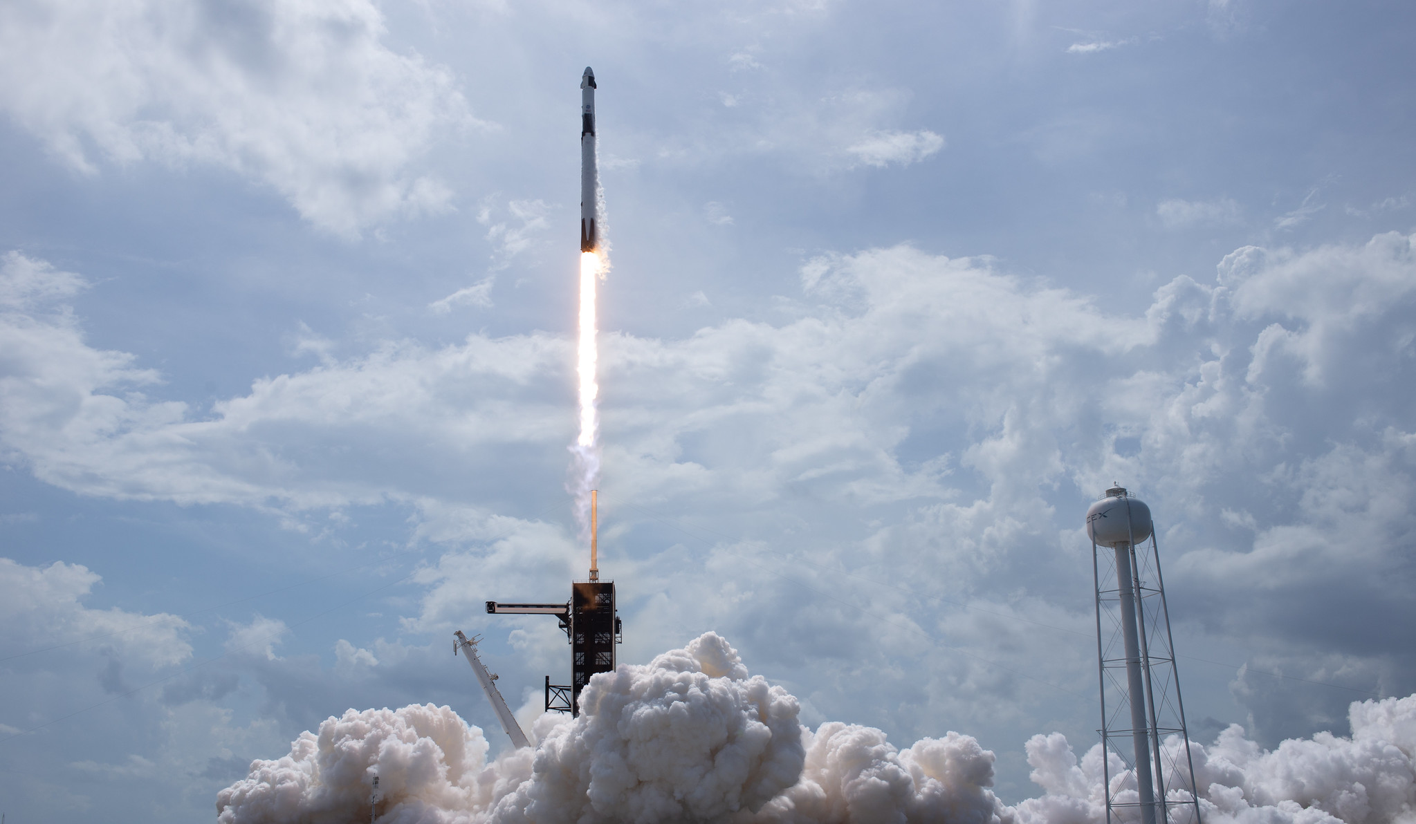 The United States Resumes Crewed Space Launches - Defense Security Monitor