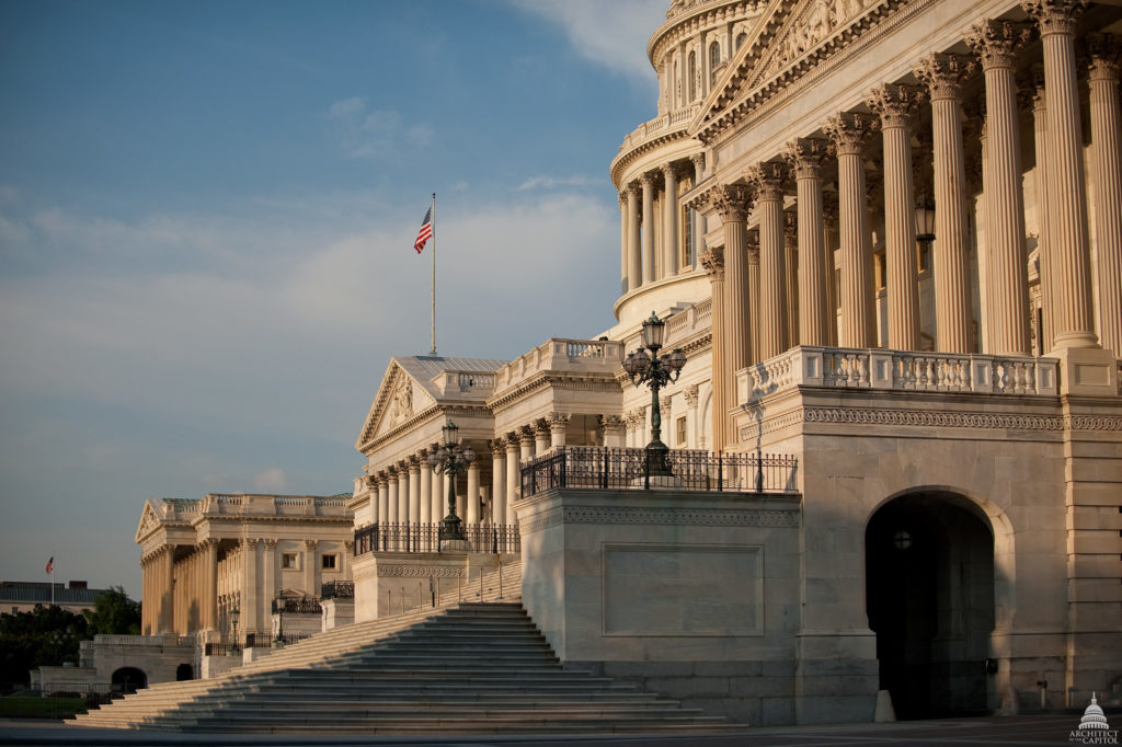 steps of the u.s. capitol building