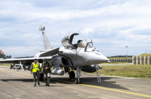 TALIOS pod visible on Rafale aircraft.
